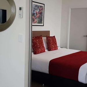 Ramada Suites By Wyndham Auckland Manukau Pacfic Centre